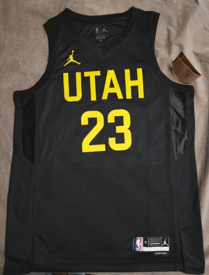 NBA 23 Lauri Markkanen Jazz 22-23 noir Maillot imprimé